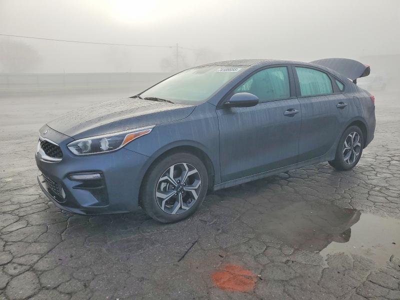 KIA FORTE FE 2021 with VIN 3KPF24AD4ME371317 - Photo from auction
