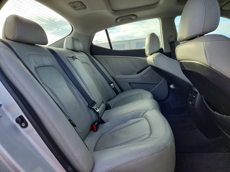 Photo 10 from auction – 2011 KIA OPTIMA EX with VIN KNAGN4A75B5051872
