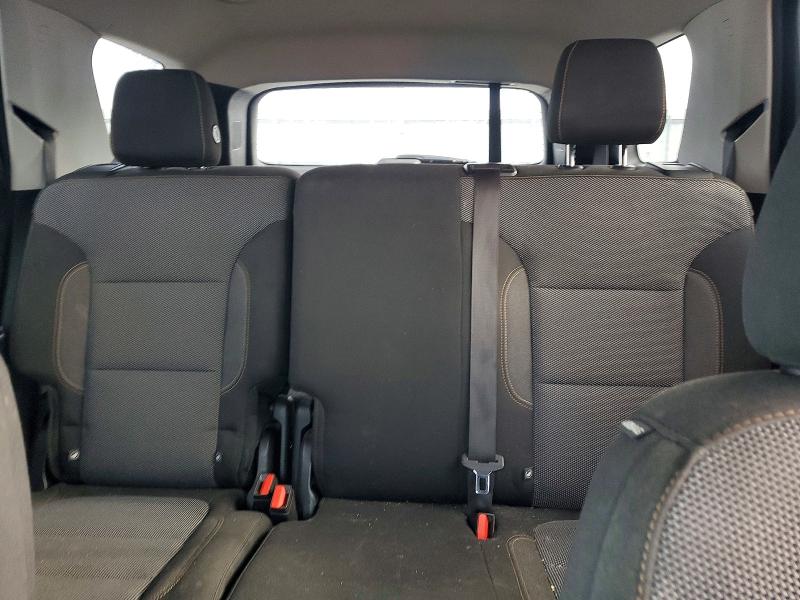 Photo 10 from auction – 2018 CHEVROLET TRAVERSE L with VIN 1GNERFKW4JJ161597