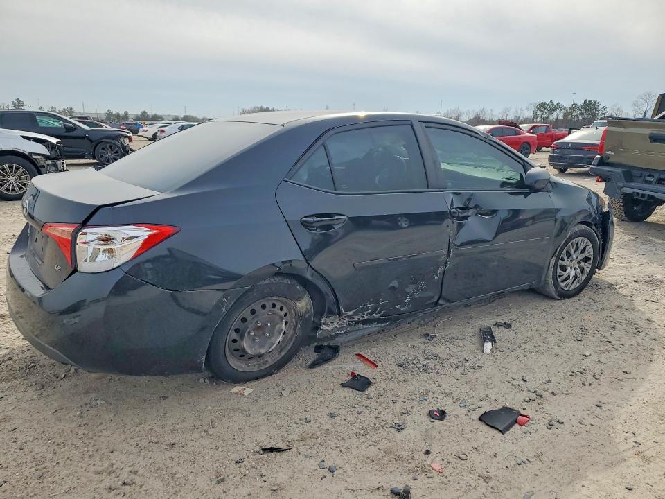 Photo 3 from auction – 2017 TOYOTA COROLLA with VIN 5YFBURHE2HP650094