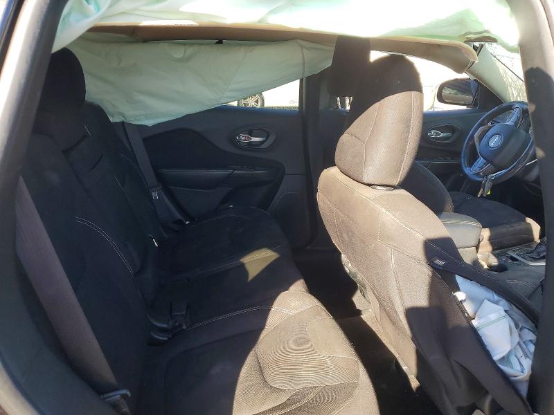 Фото 11 с аукциона – 2016 JEEP CHEROKEE с VIN 1C4PJMCS6GW114673