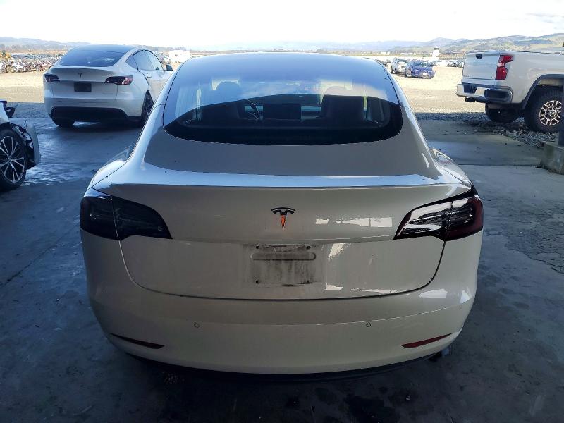 Photo 6 from auction – 2018 TESLA MODEL 3 with VIN 5YJ3E1EA0JF048591