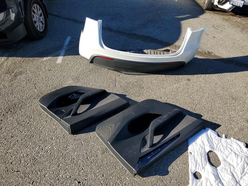Photo 12 from auction – 2023 TESLA MODEL Y with VIN 7SAYGDEE5PA073340