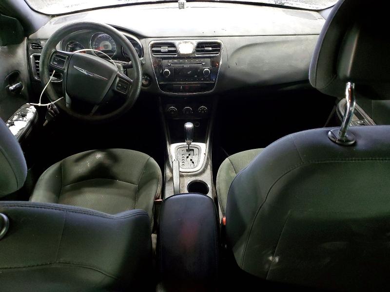 Photo 8 from auction – 2011 CHRYSLER 200 LX with VIN 1C3BC4FBXBN570954