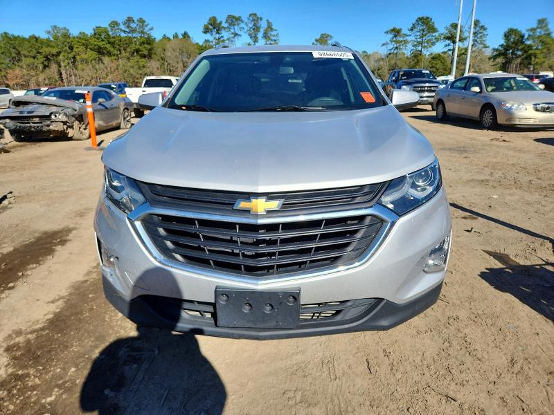 Photo 5 from auction – 2019 CHEVROLET EQUINOX LT with VIN 2GNAXVEX3K6260462