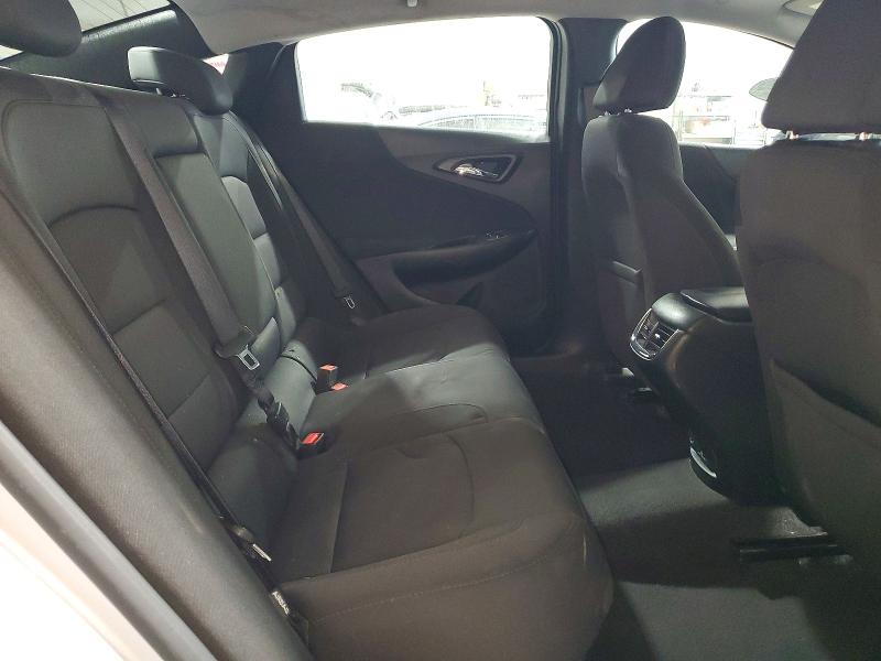 Photo 10 from auction – 2018 CHEVROLET MALIBU LT with VIN 1G1ZD5ST5JF129679