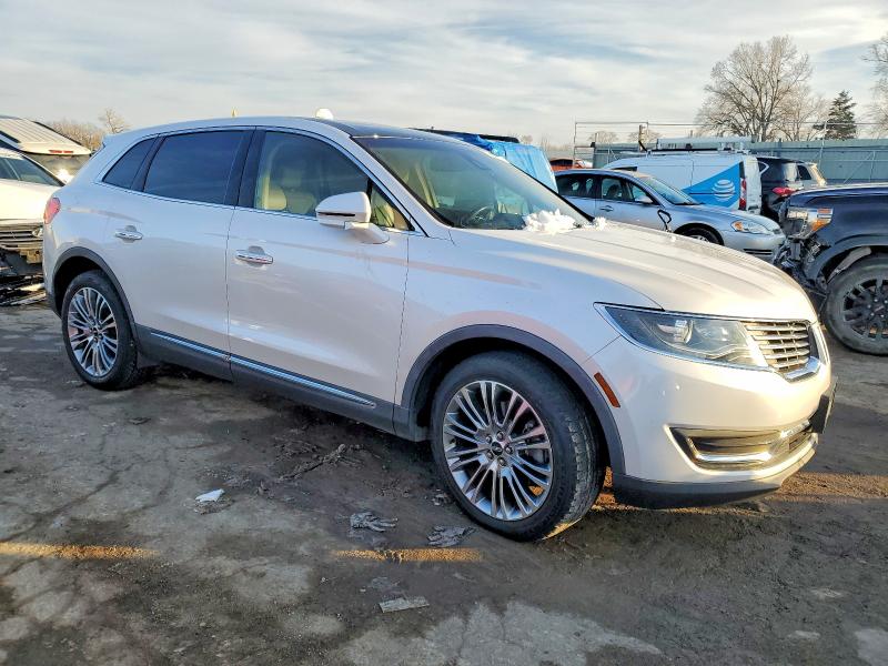 Photo 4 from auction – 2018 LINCOLN MKX RESERV with VIN 2LMPJ8LR5JBL36439