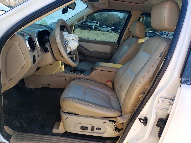 Photo 7 from auction – 2007 FORD EXPLORER S with VIN 1FMEU33K87UA46604