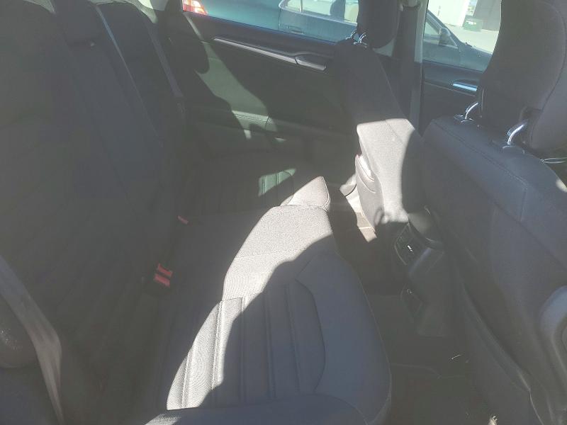 Photo 10 from auction – 2013 FORD FUSION with VIN 3FA6P0LU3DR177643
