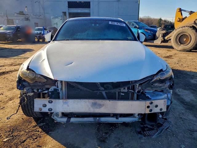 Photo 5 from auction – 2015 LEXUS IS 250 with VIN JTHBF1D23F5070207