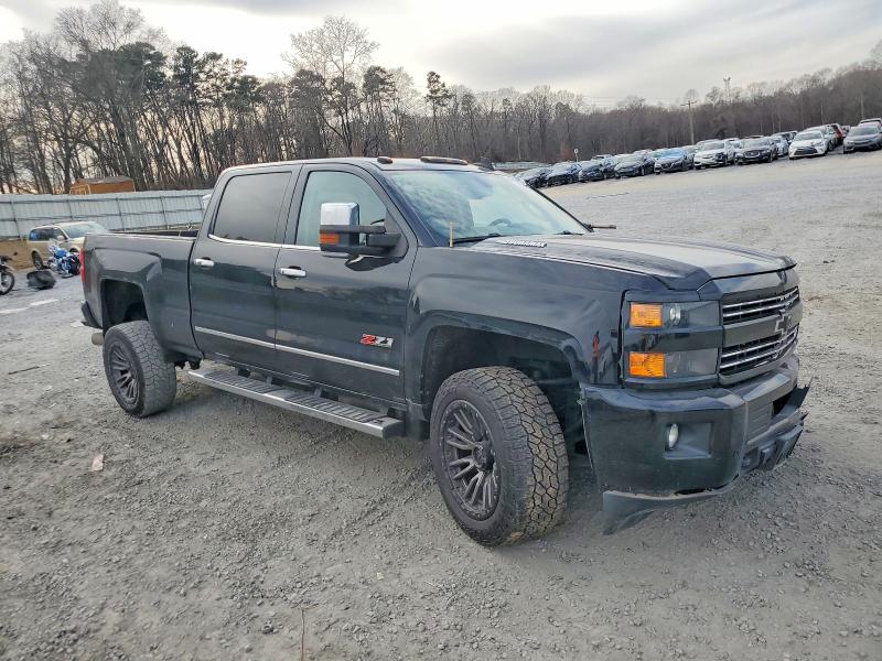 Zdjęcie 4 z aukcji – 2016 CHEVROLET SILVERADO z VIN 1GC1KWE89GF230336