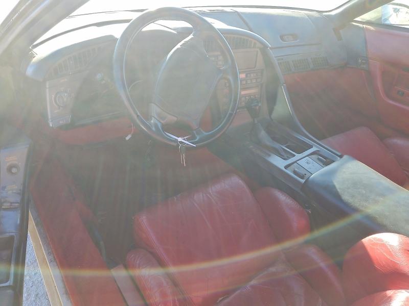Photo 8 from auction – 1991 CHEVROLET CORVETTE with VIN 1G1YY2382M5100689