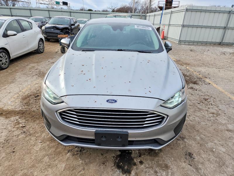 Photo 5 from auction – 2020 FORD FUSION SE with VIN 3FA6P0H77LR118547