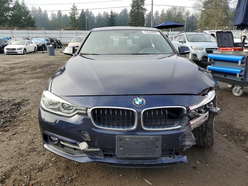 Photo 5 from auction – 2017 BMW 330 with VIN WBA8B9G58HNU49053