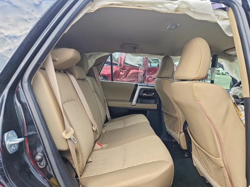Photo 10 from auction – 2022 TOYOTA 4RUNNER SR with VIN JTEMU5JRXN6052882