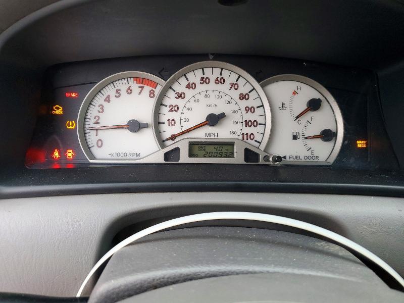 Photo 9 from auction – 2005 TOYOTA COROLLA CE with VIN 2T1BR30E55C504813
