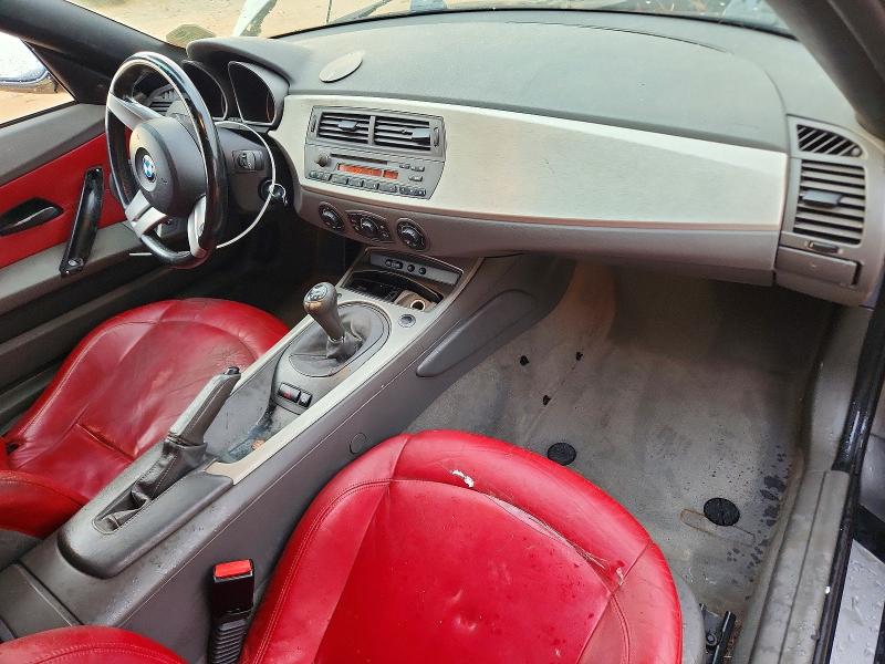 Photo 8 from auction – 2003 BMW Z4 2.5 with VIN 4USBT33473LR63541