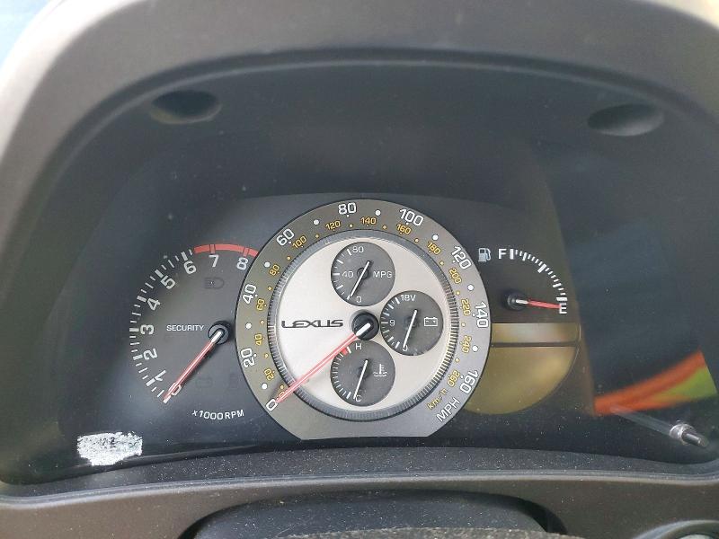 Photo 9 from auction – 2001 LEXUS IS with VIN JTHBD182410010457