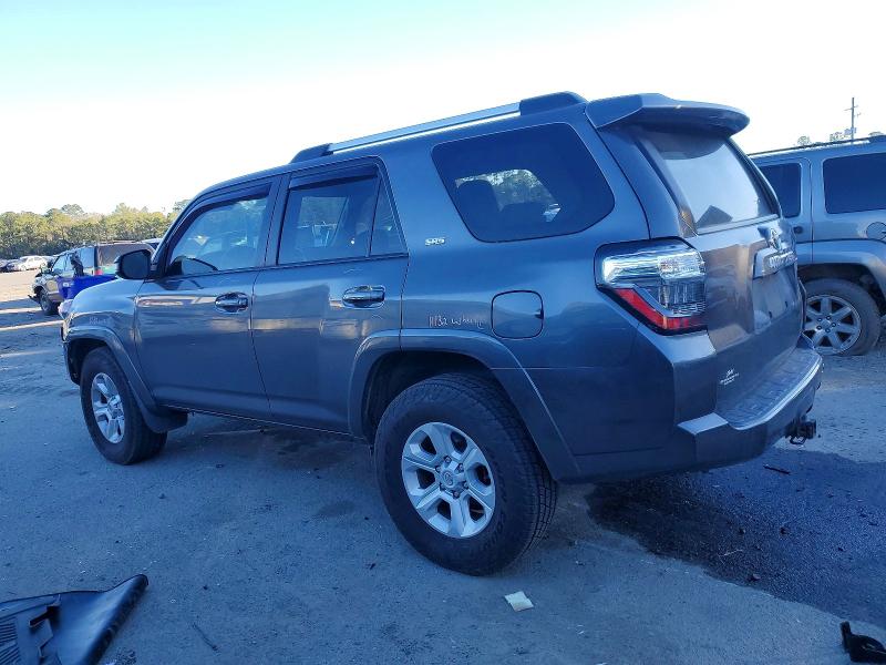 Photo 2 from auction – 2021 TOYOTA 4RUNNER SR with VIN JTEEU5JRXM5231013