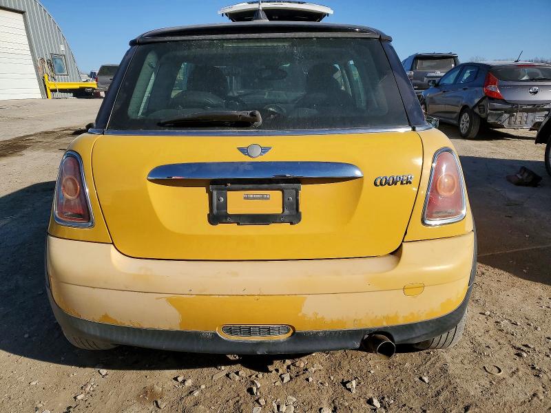 Photo 6 from auction – 2009 MINI COOPER with VIN WMWMF33559TW70144