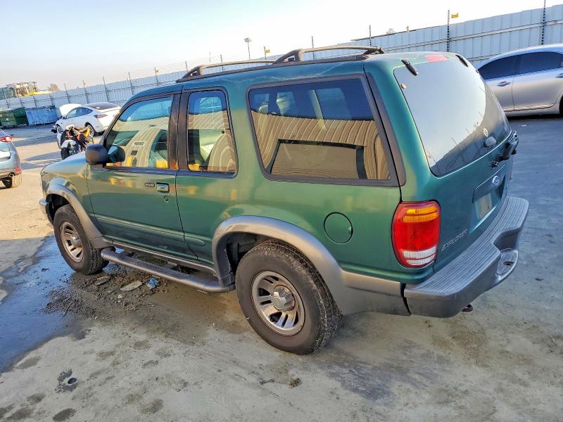 Photo 2 from auction – 1999 FORD EXPLORER with VIN 1FMYU22E4XUB66273