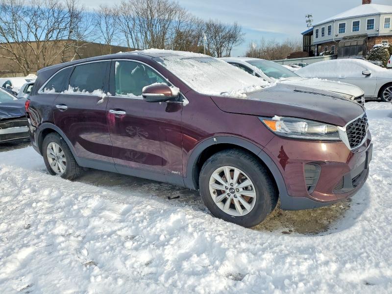 Photo 4 from auction – 2019 KIA SORENTO L with VIN 5XYPGDA37KG568561