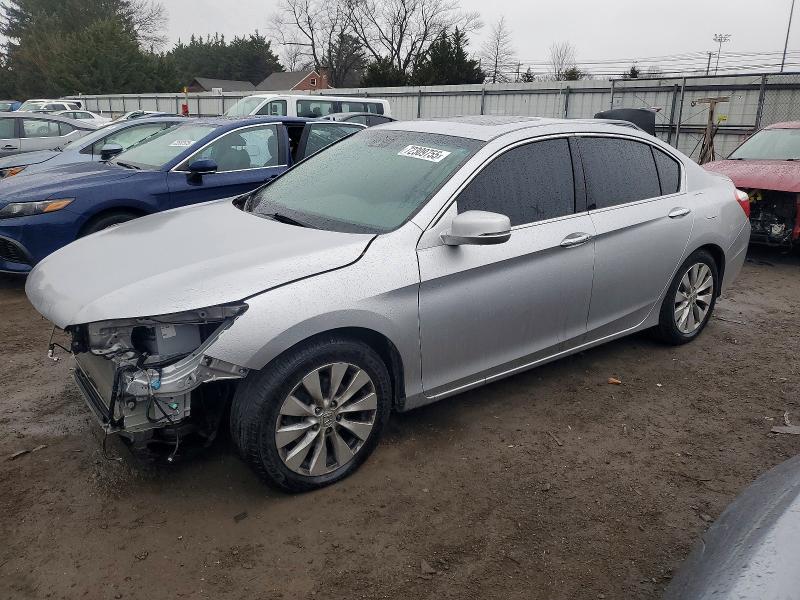 HONDA ACCORD 2013 with VIN 1HGCR3F82DA026344 - Photo from auction