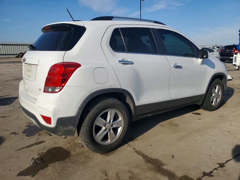 Photo 3 from auction – 2018 CHEVROLET TRAX 1LT with VIN 3GNCJLSB6JL220913