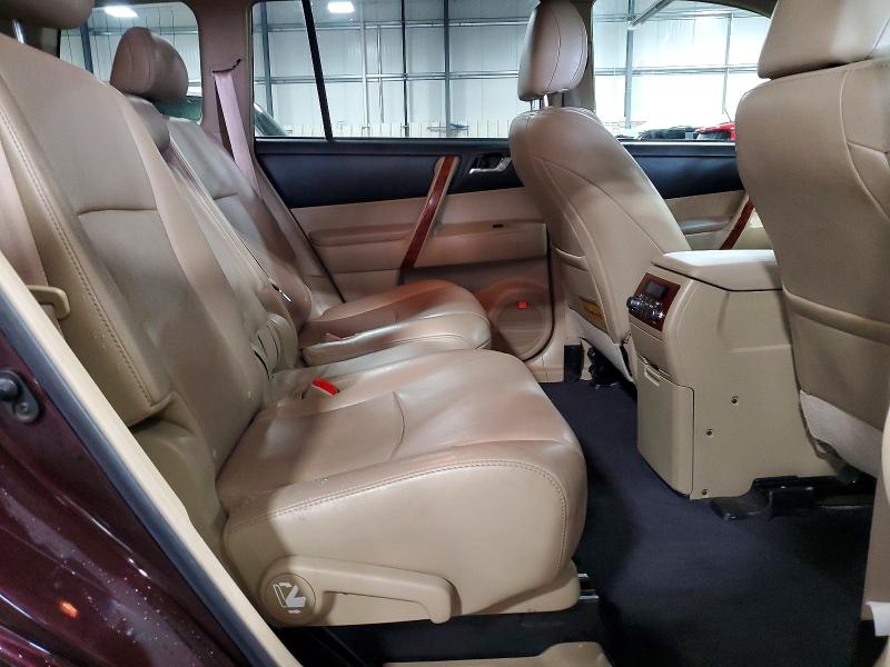 Photo 11 from auction – 2012 TOYOTA HIGHLANDER with VIN 5TDDK3EH5CS165894