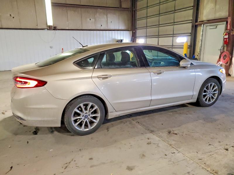 Photo 3 from auction – 2017 FORD FUSION SE with VIN 3FA6P0H75HR372393