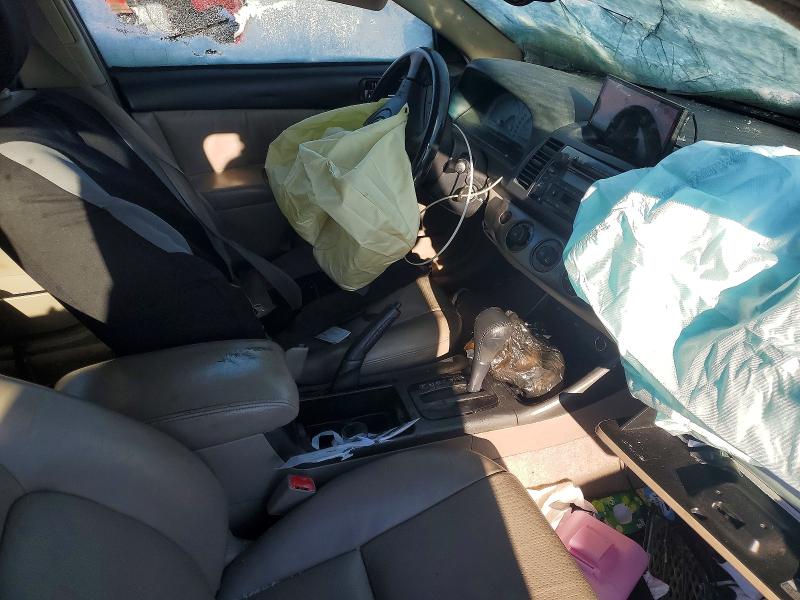 Photo 7 from auction – 2002 TOYOTA CAMRY LE with VIN 4T1BF30K42U004179