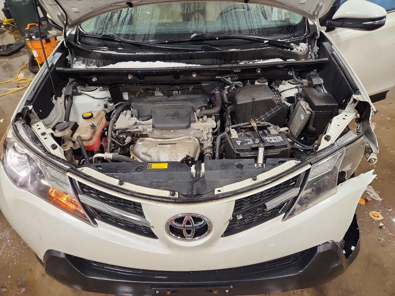 Photo 12 from auction – 2014 TOYOTA RAV4 LIMIT with VIN 2T3YFREVXEW084390