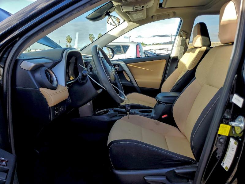 Photo 7 from auction – 2017 TOYOTA RAV4 XLE with VIN 2T3WFREV0HW376268
