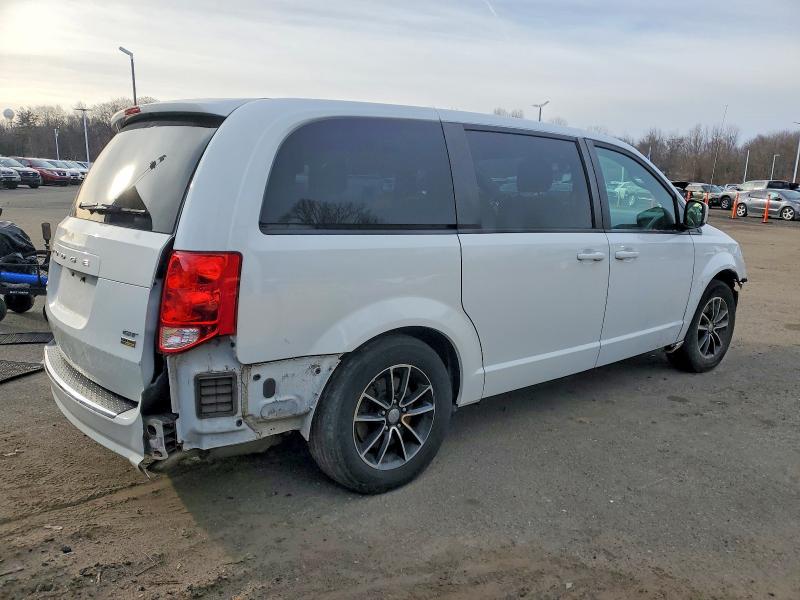 Photo 3 from auction – 2019 DODGE GRAND CARA with VIN 2C4RDGEG3KR535245