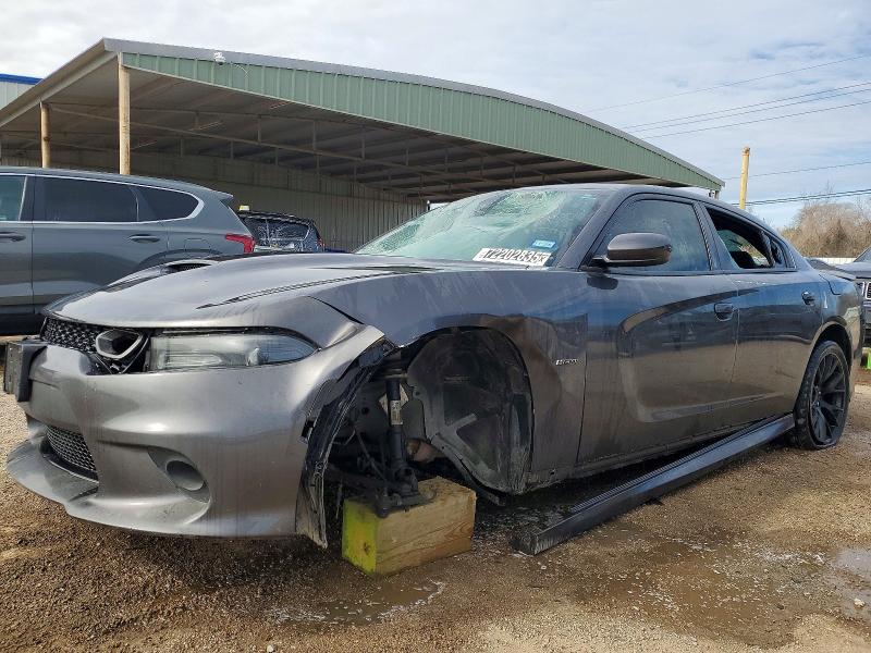 DODGE CHARGER R/ 2019 مع رقم تعريف المركبة 2C3CDXCT4KH738175 - صورة من المزاد
