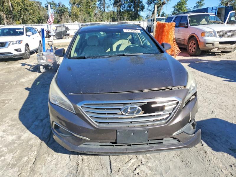 Photo 5 from auction – 2017 HYUNDAI SONATA SE with VIN 5NPE24AF4HH503782