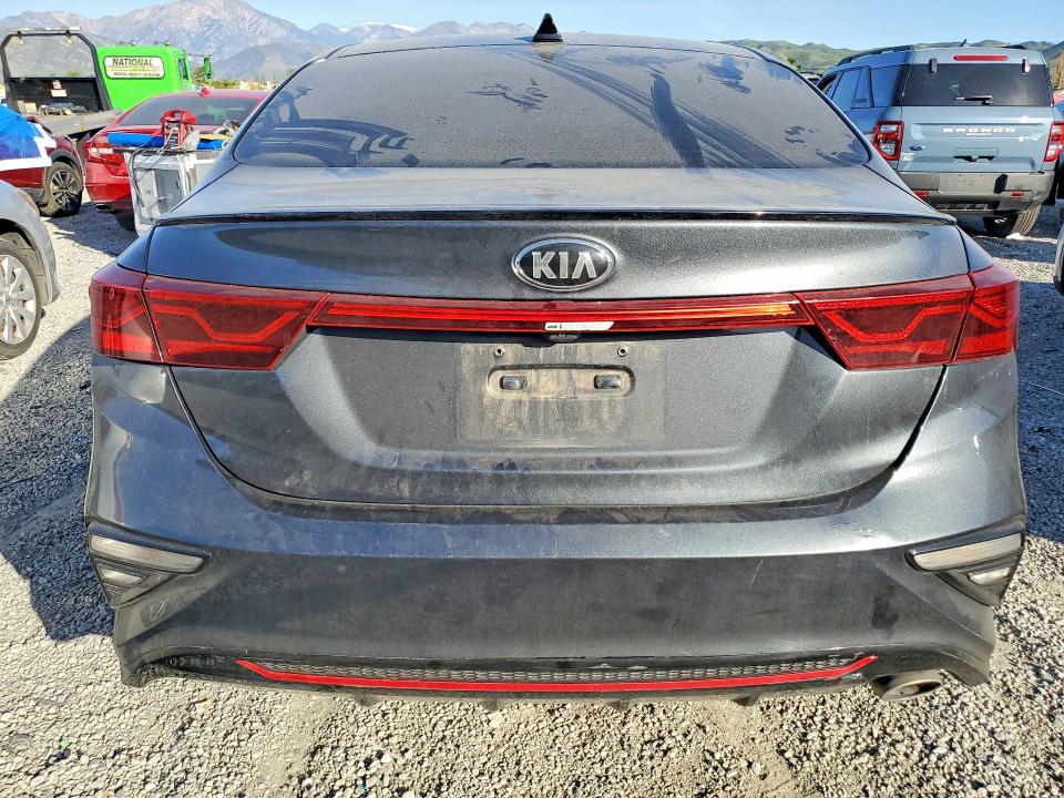 Photo 6 from auction – 2021 KIA FORTE with VIN 3KPF34AD8ME321470