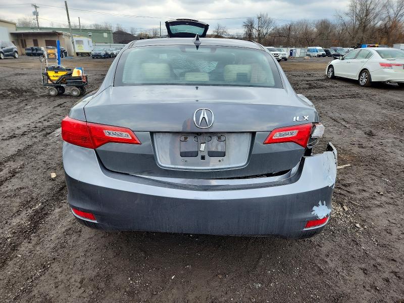 Photo 6 from auction – 2013 ACURA ILX 20 PRE with VIN 19VDE1F56DE022084