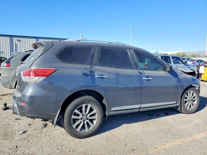 Photo 2 from auction – 2014 NISSAN PATHFINDER with VIN 5N1AR2MN7EC687684