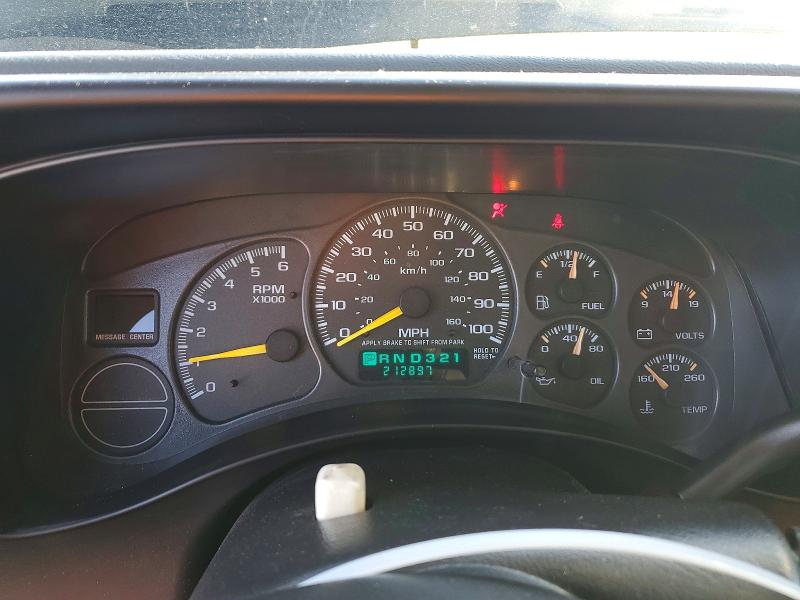 Photo 9 from auction – 2001 CHEVROLET SILVERADO with VIN 1GCEC19V31Z189693
