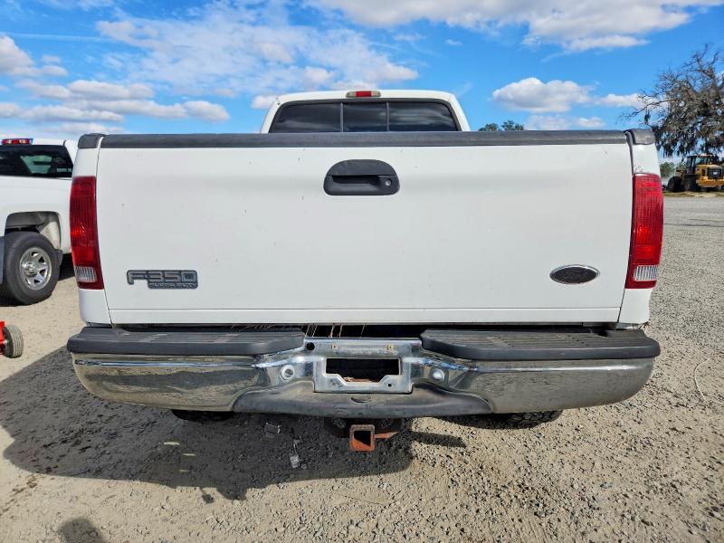 Zdjęcie 6 z aukcji – 2003 FORD F350 SRW S z VIN 1FTSW31P73EC07030