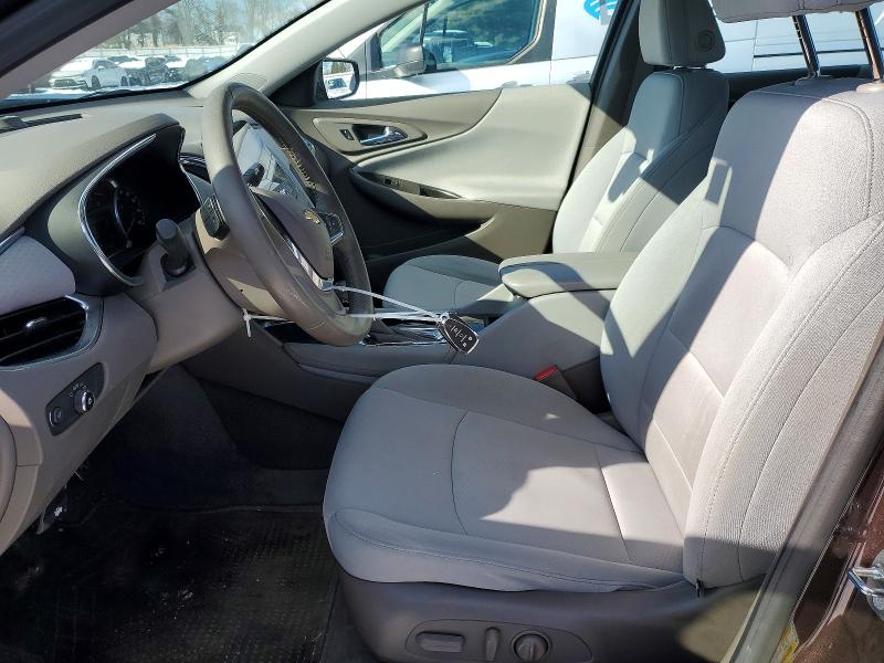 Photo 7 from auction – 2016 CHEVROLET MALIBU with VIN 1G1ZE5ST2GF208944