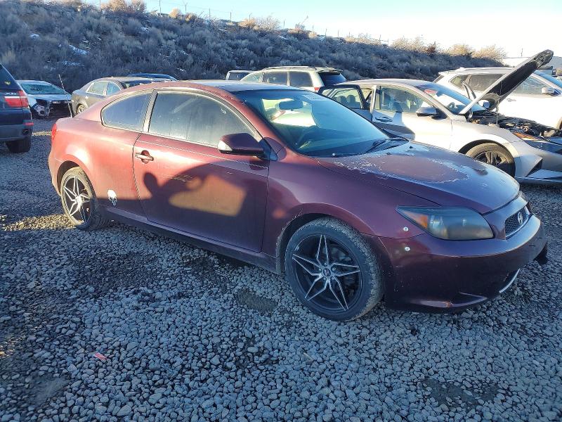 Photo 4 from auction – 2005 TOYOTA SCION TC with VIN JTKDE177550063154