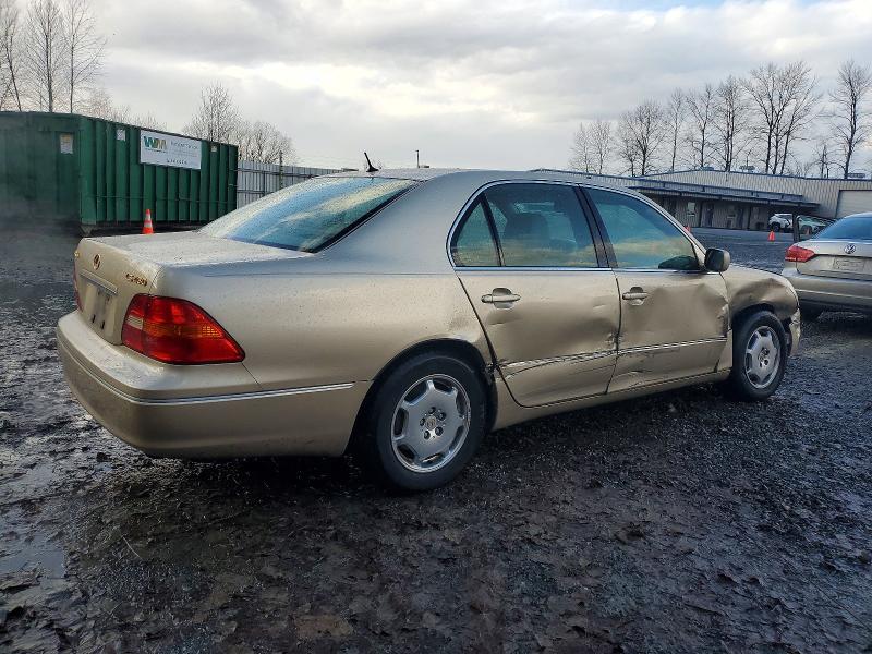 Photo 3 from auction – 2002 LEXUS LS 430 with VIN JTHBN30F520068599