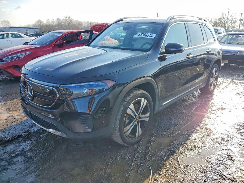 2023 MERCEDES-BENZ EQB 300 4M