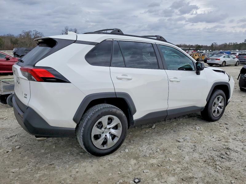 Foto 3 de la subasta – 2019 TOYOTA RAV4 LE con VIN 2T3F1RFV4KW025366