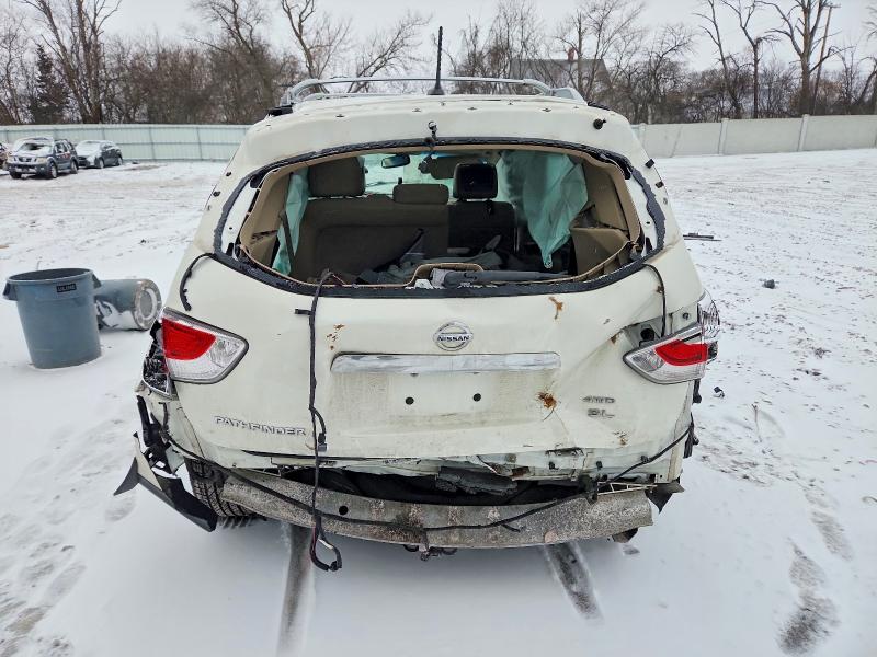 Photo 6 from auction – 2014 NISSAN PATHFINDER with VIN 5N1AR2MM1EC709752