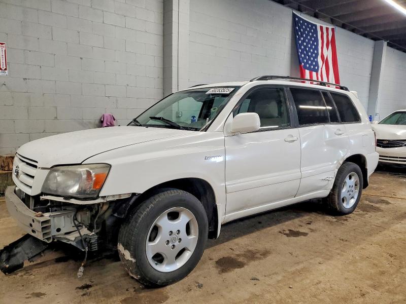 TOYOTA HIGHLANDER 2005 с VIN JTEEP21A450104627 - Фото с аукциона