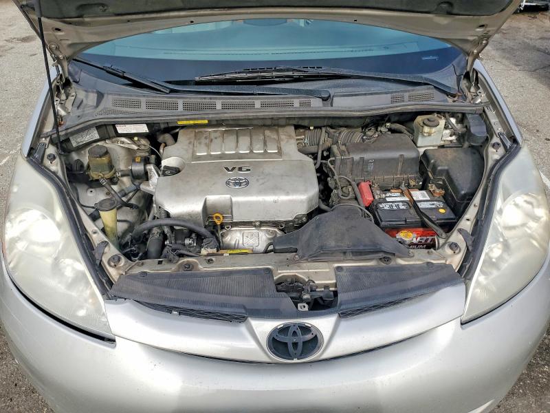 Photo 12 from auction – 2009 TOYOTA SIENNA with VIN 5TDZK22C49S269102