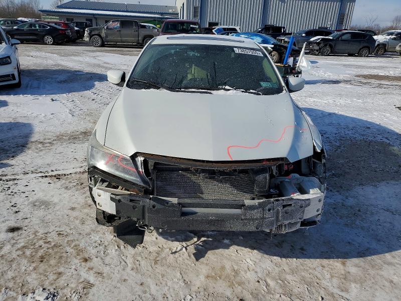 Photo 5 from auction – 2018 ACURA ILX BASE W with VIN 19UDE2F39JA006229